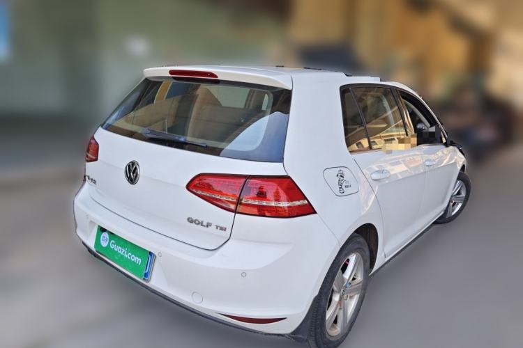 Used Volkswagen Golf 2015 1.4TSI Automatic Comfort Model Rear Right 45 Deg