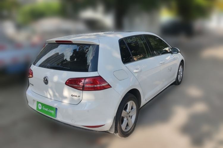 Used Volkswagen Golf 2015 1.6L Automatic Comfort Model Rear Right 45 Deg