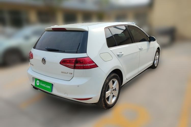 Used Volkswagen Golf 2015 1.4TSI Automatic Comfort Model Rear Right 45 Deg