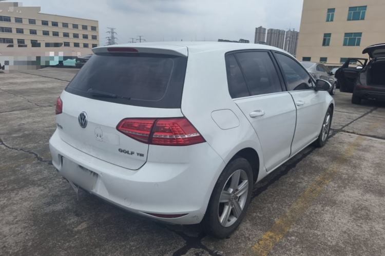 Used Volkswagen Golf 2015 1.4TSI Automatic Comfort Model Rear Right 45 Deg
