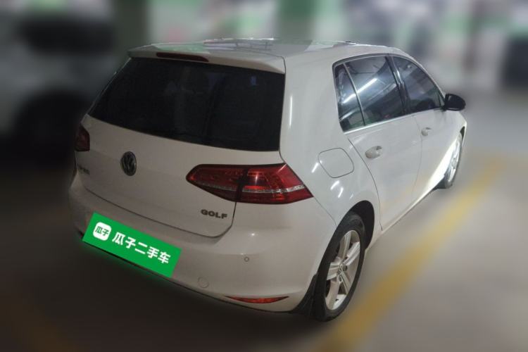 Used Volkswagen Golf 2015 1.6L Automatic Comfort Model Rear Right 45 Deg