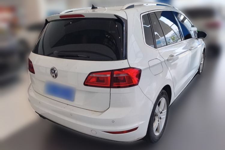 Used Volkswagen Golf 2015 1.4TSI Sportsvan Rear Right 45 Deg
