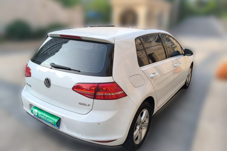 Used Volkswagen Golf 2015 1.6L Automatic Comfort Model Rear Right 45 Deg