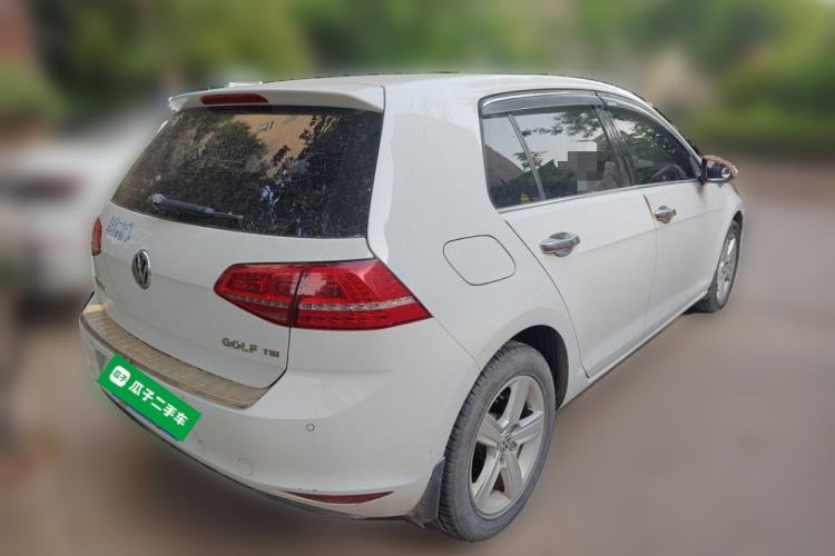 Used Volkswagen Golf 2015 1.4TSI Automatic Comfort Model Rear Right 45 Deg