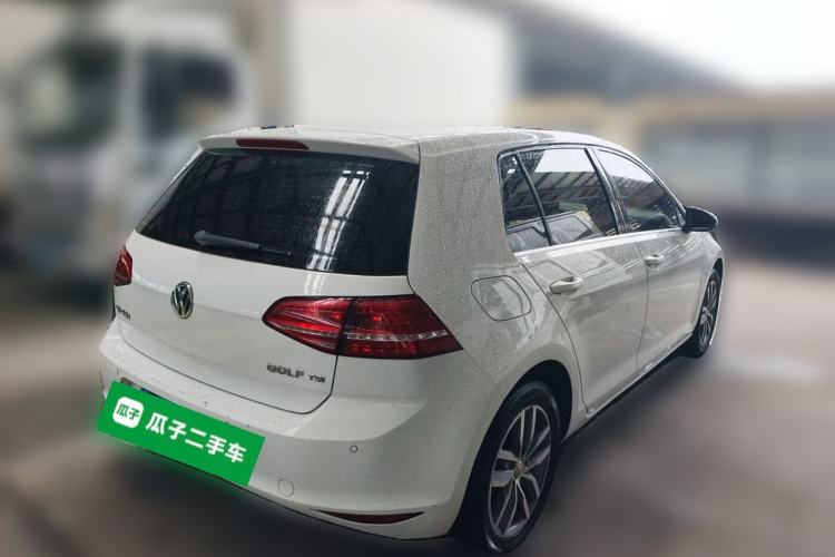 Used Volkswagen Golf 2015 1.4TSI Automatic Luxury Model Rear Right 45 Deg
