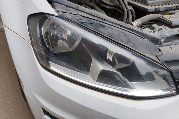 Used Volkswagen Golf 2015 1.4TSI Automatic Comfort Model Right Front Headlight