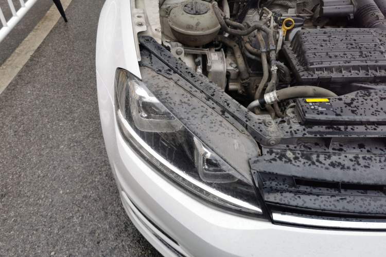 Used Volkswagen Golf 2015 1.4TSI Automatic Comfort Model Right Front Headlight
