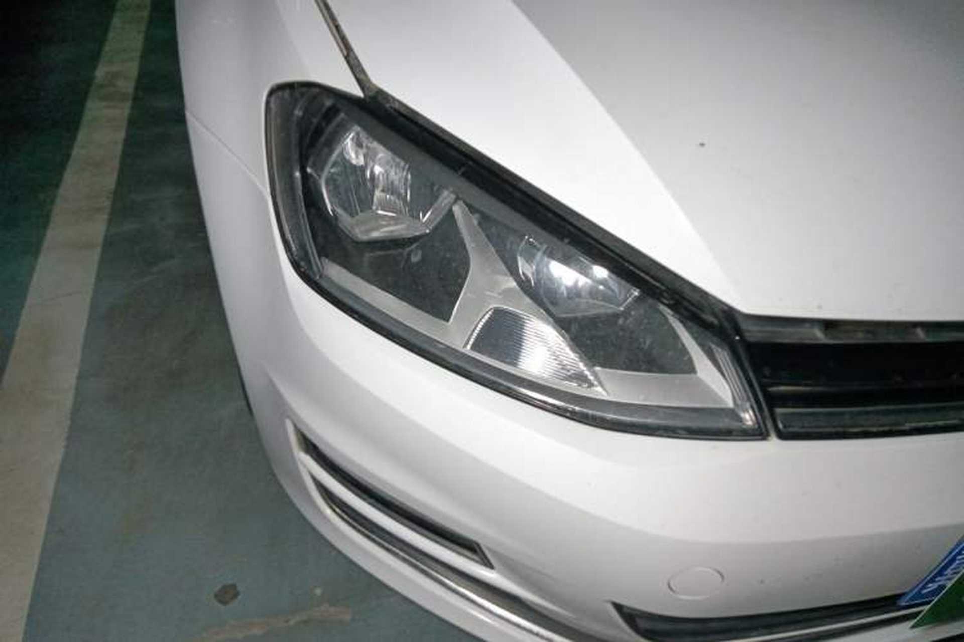 Used Volkswagen Golf 2015 1.4TSI Automatic Comfort Model Right Front Headlight