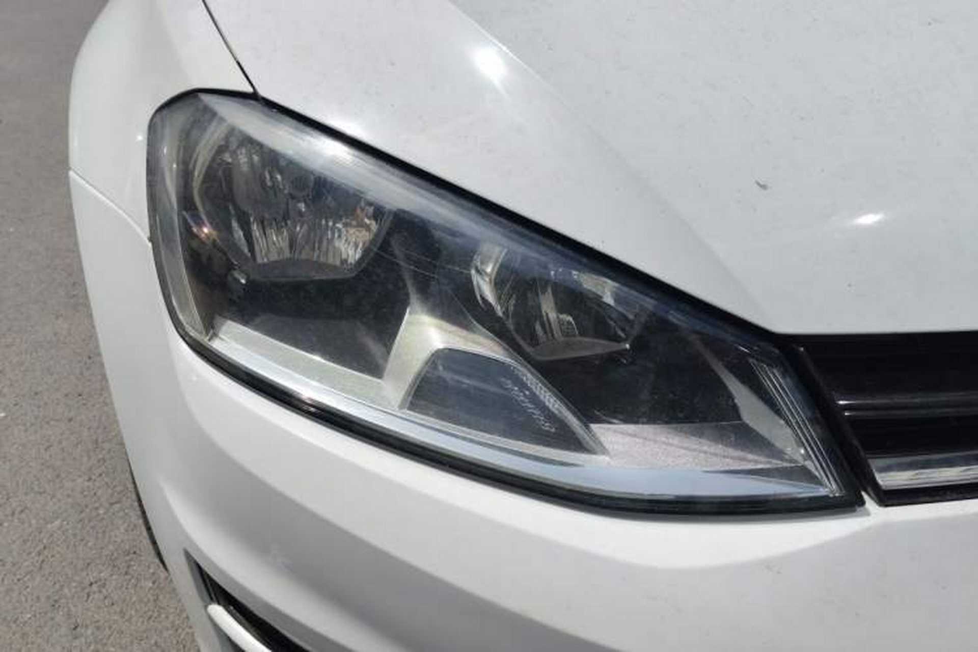 Used Volkswagen Golf 2015 1.4TSI Automatic Comfort Model Right Front Headlight