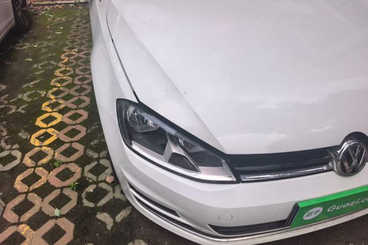 Used Volkswagen Golf 2015 1.4TSI Automatic Comfort Model Right Front Headlight
