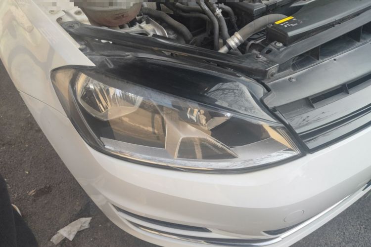 Used Volkswagen Golf 2015 1.4TSI Automatic Comfort Model Right Front Headlight