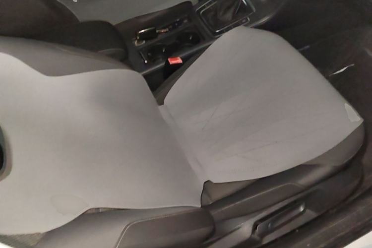 Used Volkswagen Golf 2015 1.6L Automatic Comfort Model Right Front Seat