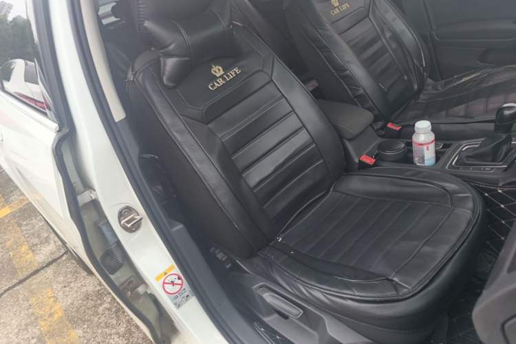 Used Volkswagen Golf 2015 1.4TSI Automatic Comfort Model Right Front Seat