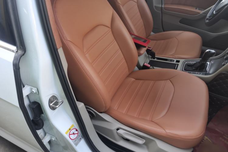 Used Volkswagen Golf 2015 1.4TSI Automatic Comfort Model Right Front Seat