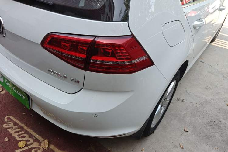 Used Volkswagen Golf 2015 1.4TSI Automatic Luxury Model Right Rear Taillight