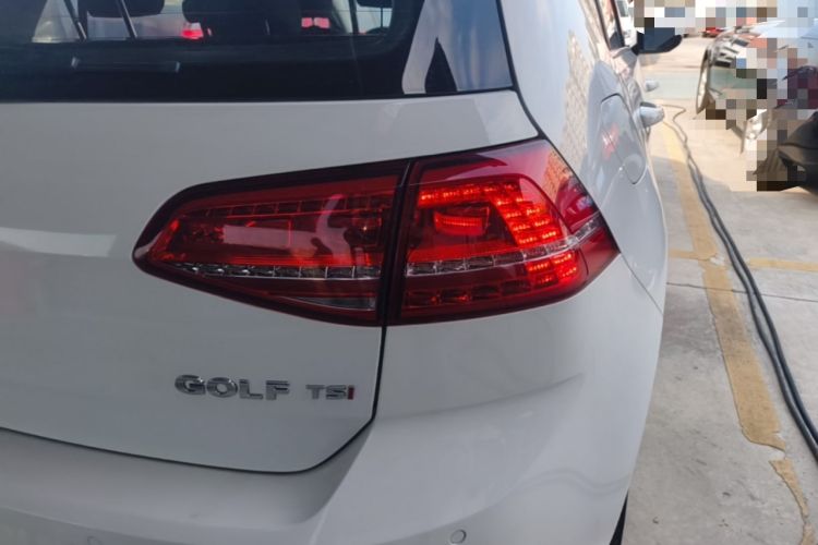 Used Volkswagen Golf 2015 1.4TSI Automatic Comfort Model Right Rear Taillight