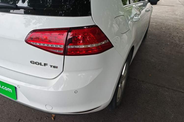 Used Volkswagen Golf 2015 1.4TSI Automatic Luxury Model Right Rear Taillight