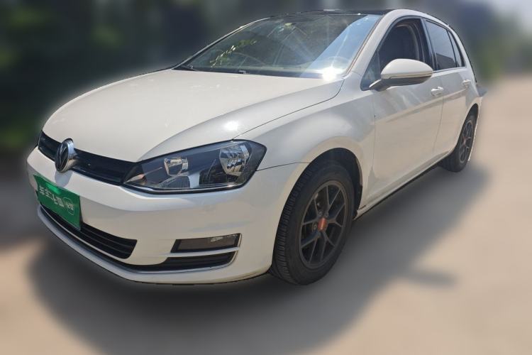 Used Volkswagen Golf 2015 1.4TSI Automatic Comfort Model Guazi used car, China used car export, Used car for sale, Used  cars, Cheapest cars for sale