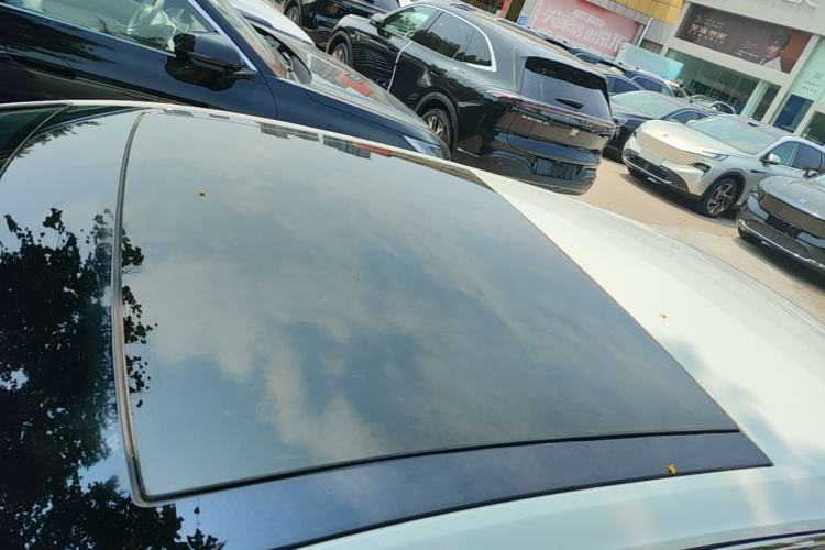 Used Volkswagen Golf 2015 1.4TSI Automatic Comfort Model Roof