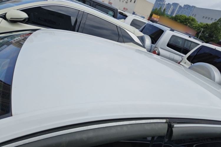 Used Volkswagen Golf 2015 1.6L Automatic Fashion Model Roof