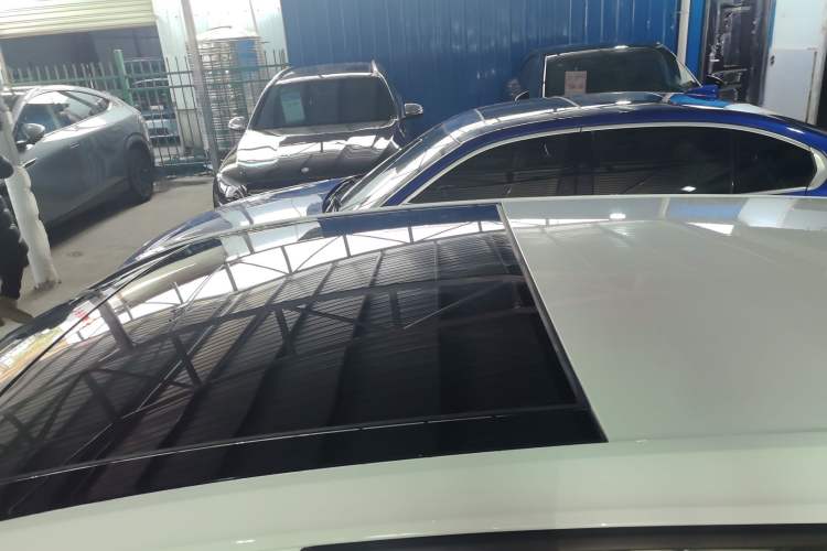 Used Volkswagen Golf 2015 1.4TSI Automatic Comfort Model Roof