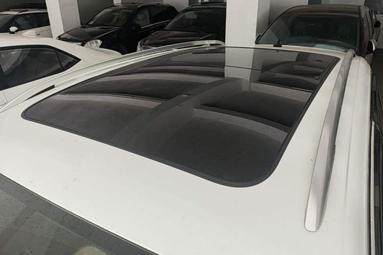 Used Volkswagen Golf 2015 1.4TSI Sportsvan Roof
