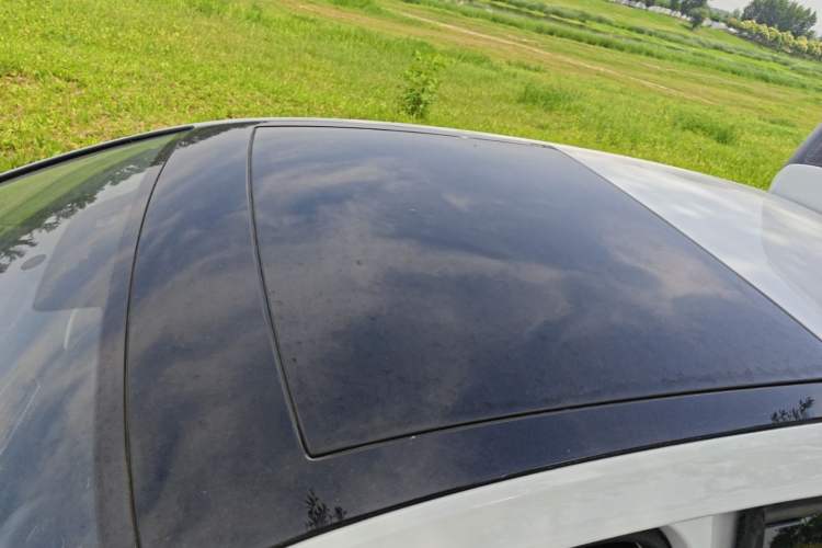 Used Volkswagen Golf 2015 1.6L Automatic Comfort Model Roof