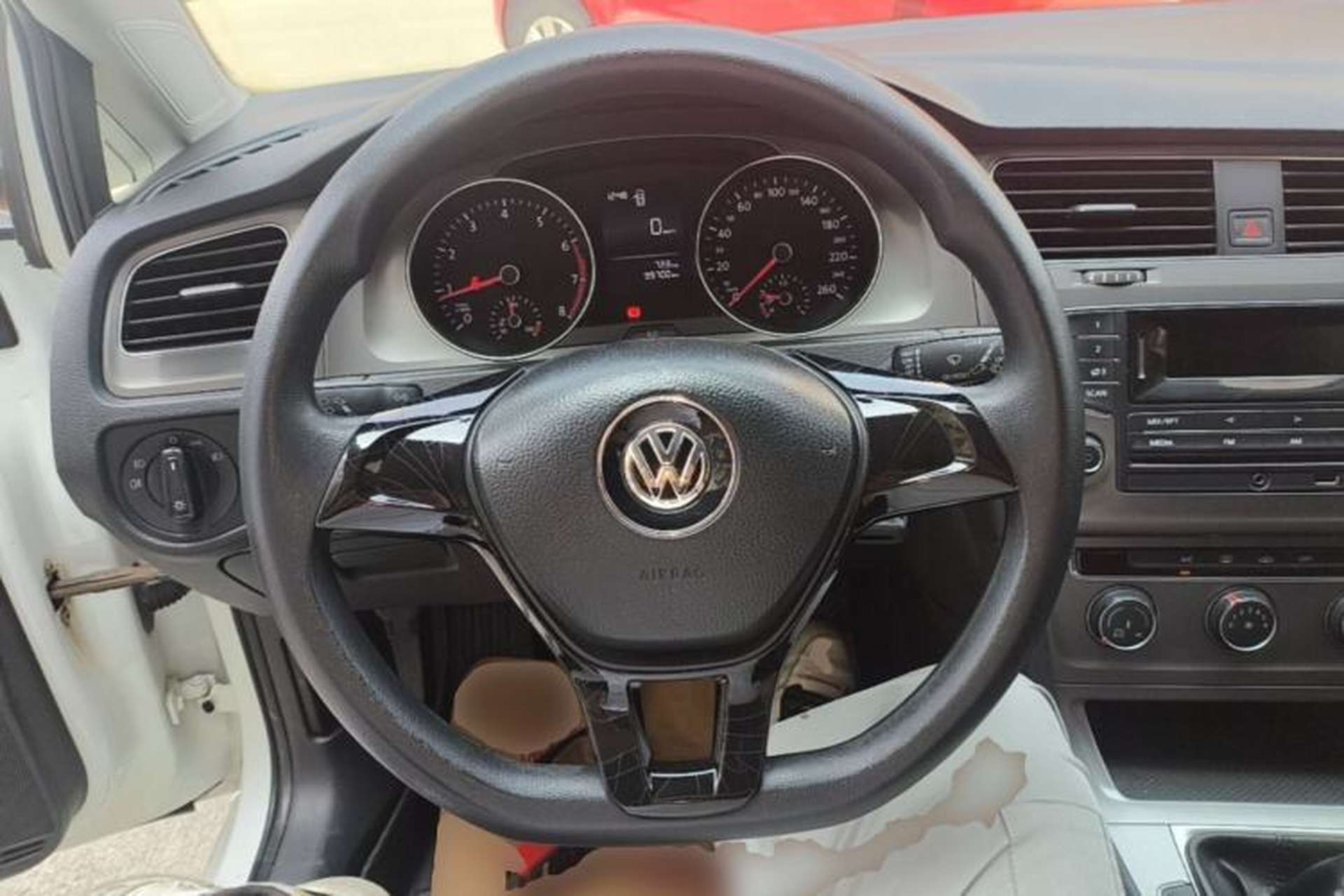 Used Volkswagen Golf 2015 1.6L Manual Fashion Edition Steering Wheel