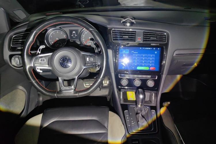 Used Volkswagen Golf 2015 1.4TSI Automatic R-Line Steering Wheel