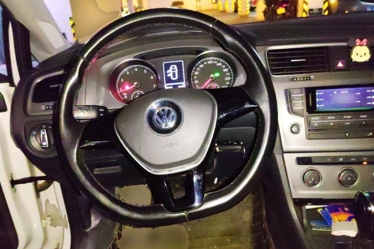 Used Volkswagen Golf 2015 1.4TSI Automatic Comfort Model Steering Wheel
