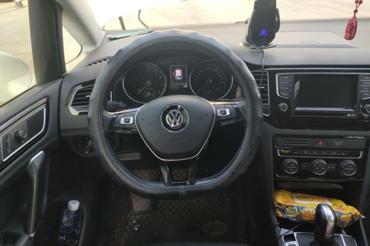 Used Volkswagen Golf 2015 1.4TSI Sportsvan Steering Wheel
