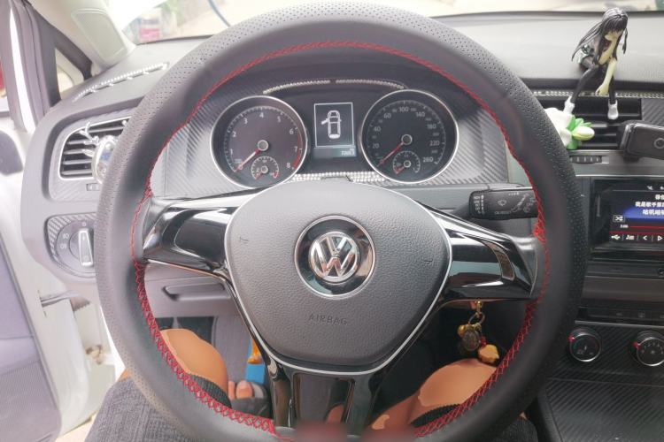 Used Volkswagen Golf 2015 1.4TSI Automatic Comfort Model Steering Wheel