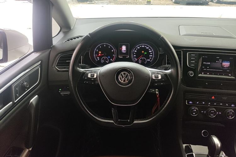 Used Volkswagen Golf 2015 1.4TSI Sportsvan Steering Wheel