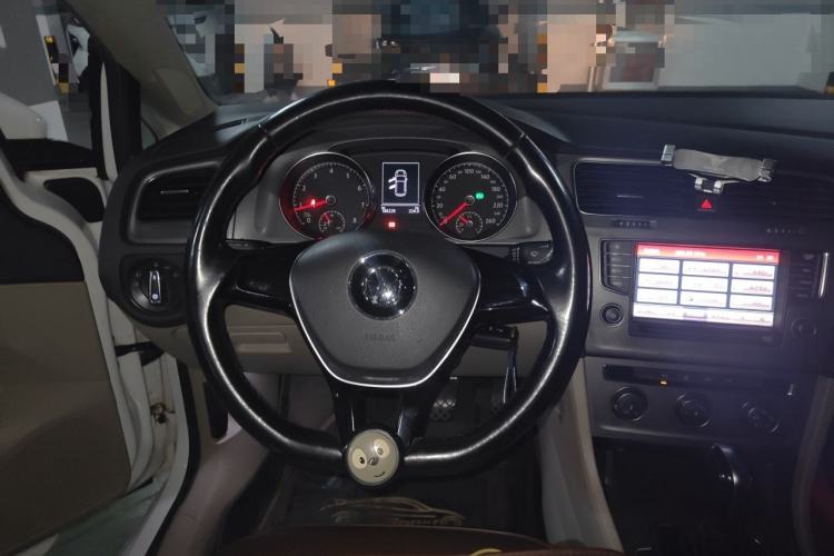 Used Volkswagen Golf 2015 1.4TSI Automatic Comfort Model Steering Wheel