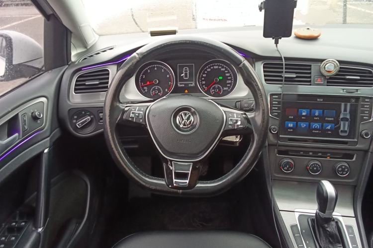Used Volkswagen Golf 2015 1.4TSI Automatic Comfort Model Steering Wheel