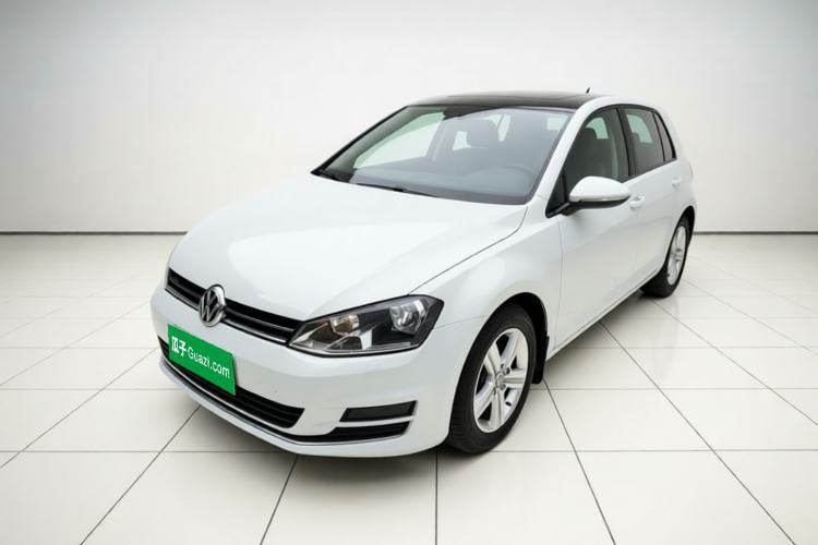 Używany Volkswagen Golf 2015 1.6L Automatic Comfort Model Guazi used car, China used car export, Used car for sale, Used  cars, Cheapest cars for sale