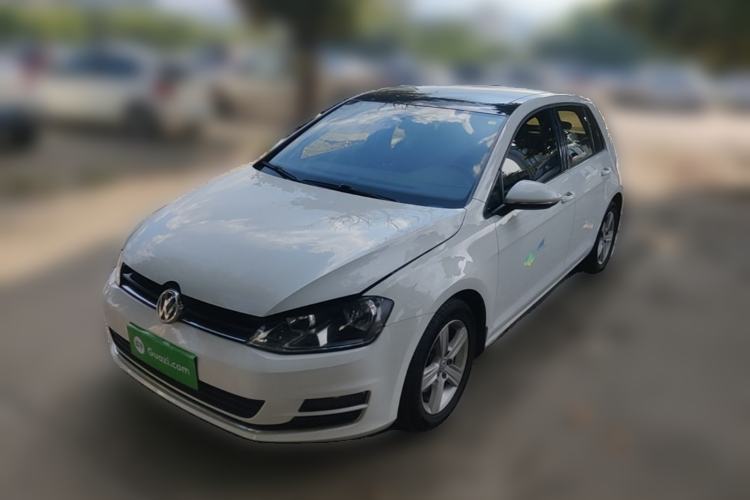 Used Volkswagen Golf 2015 1.6L Automatic Comfort Model Guazi used car, China used car export, Used car for sale, Used Volkswagen cars, Cheapest cars for sale