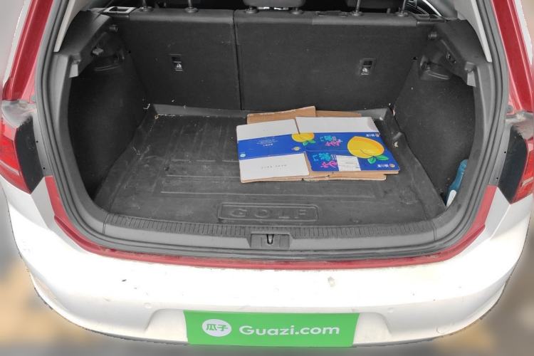 Used Volkswagen Golf 2015 1.4TSI Automatic Comfort Model Trunk