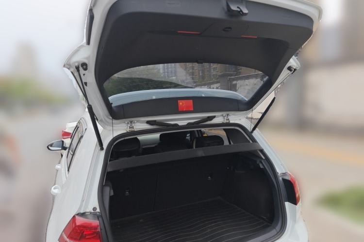 Used Volkswagen Golf 2015 1.4TSI Manual Comfort Model Trunk