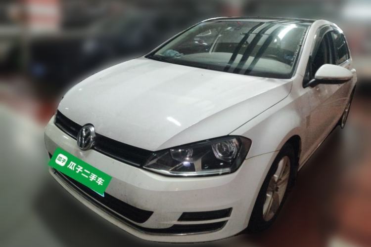 Used Volkswagen Golf 2015 1.4TSI Automatic Luxury Model Guazi used car, China used car export, Used car for sale, Used  cars, Cheapest cars for sale