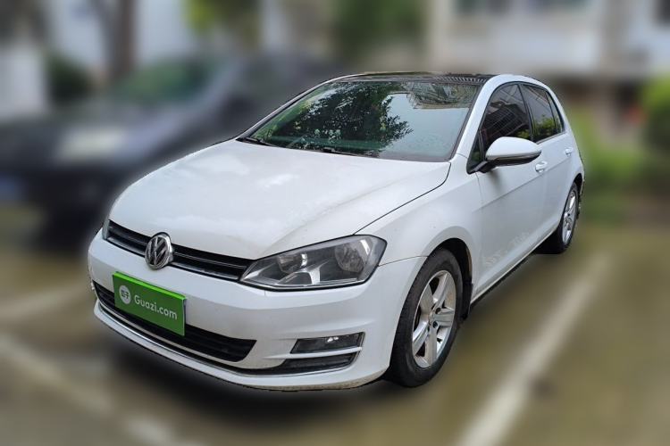 Used Volkswagen Golf 2015 1.6L Automatic Comfort Model Guazi used car, China used car export, Used car for sale, Used cars, Cheapest cars for sale