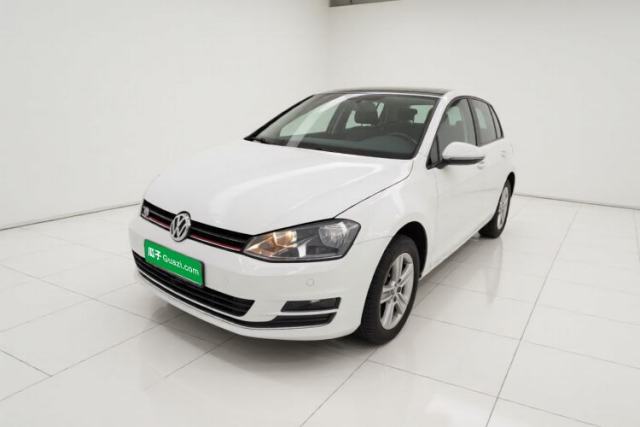 Ojetý Volkswagen Golf 2015 1.4TSI Automatic Comfort Model