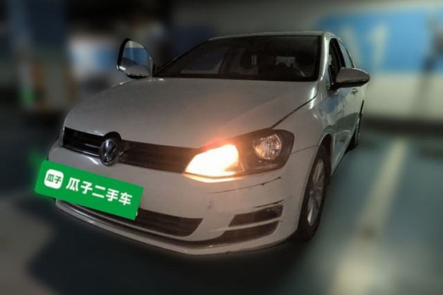 Used Volkswagen Golf 2015 1.6L Manual Fashion Edition