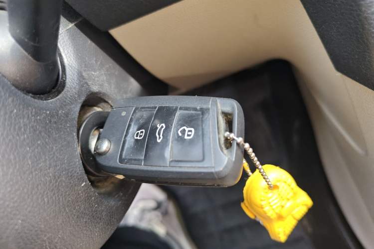 Used Volkswagen Golf 2015 1.4TSI Automatic Comfort Model Vehicle Key
