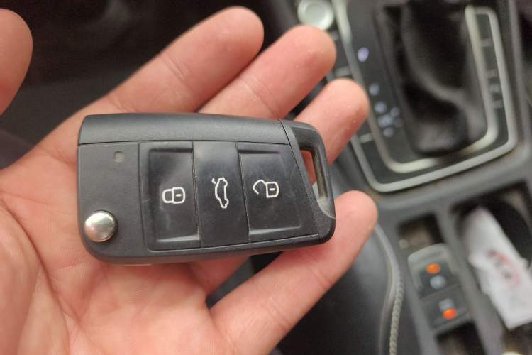 Used Volkswagen Golf 2015 1.4TSI Automatic Flagship Model Vehicle Key