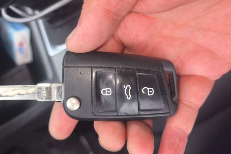 Used Volkswagen Golf 2015 1.4TSI Automatic Comfort Model Vehicle Key
