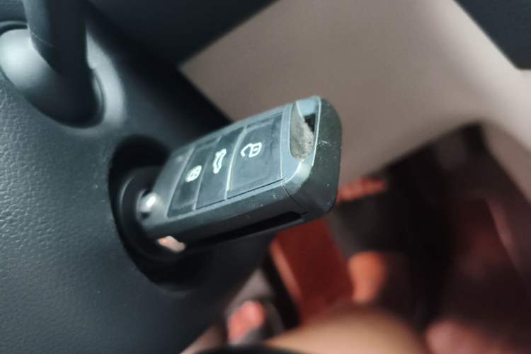 Used Volkswagen Golf 2015 1.4TSI Automatic Comfort Model Vehicle Key