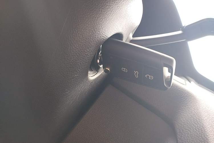 Used Volkswagen Golf 2015 1.6L Automatic Comfort Model Vehicle Key