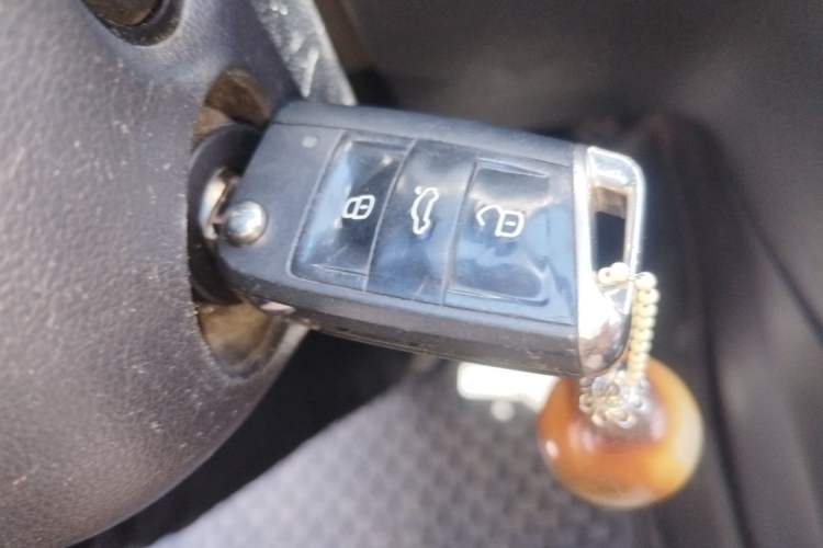 Used Volkswagen Golf 2015 1.4TSI Automatic Comfort Model Vehicle Key