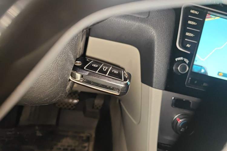 Used Volkswagen Golf 2015 1.6L Automatic Comfort Model Vehicle Key